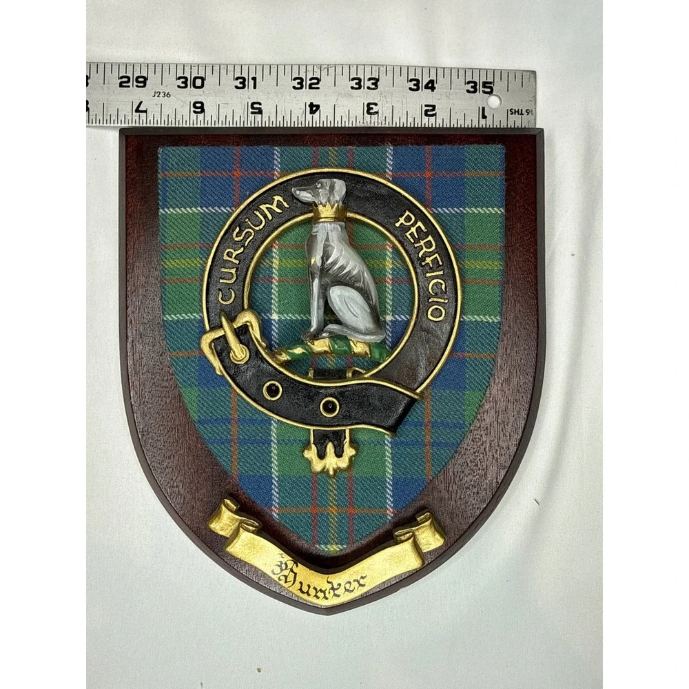 Clan Hunter Scottish Crest Wall Plaque Tartan Wood Shield MW Stephens Scotland